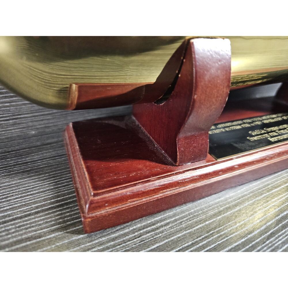 Vintage Brass Sailing Ship Model Display The Sagres Portugal Figure Statue Boat - Picture 6 of 16